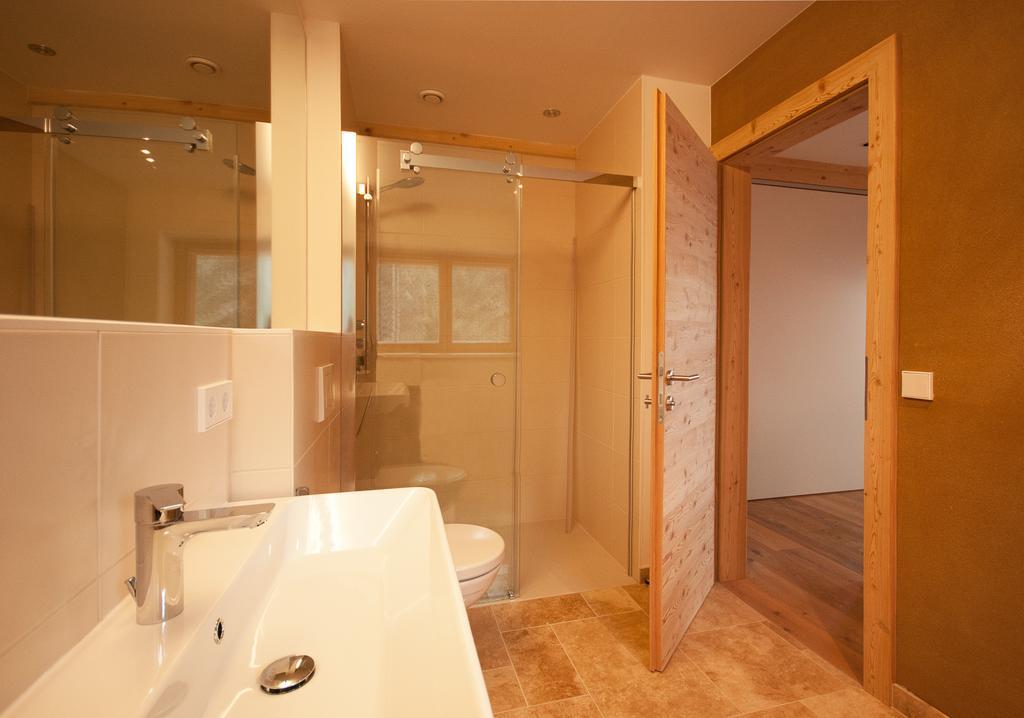 Der Weber - Haus Der Zukunft Apartment แฮร์มากอร์ ภายนอก รูปภาพ